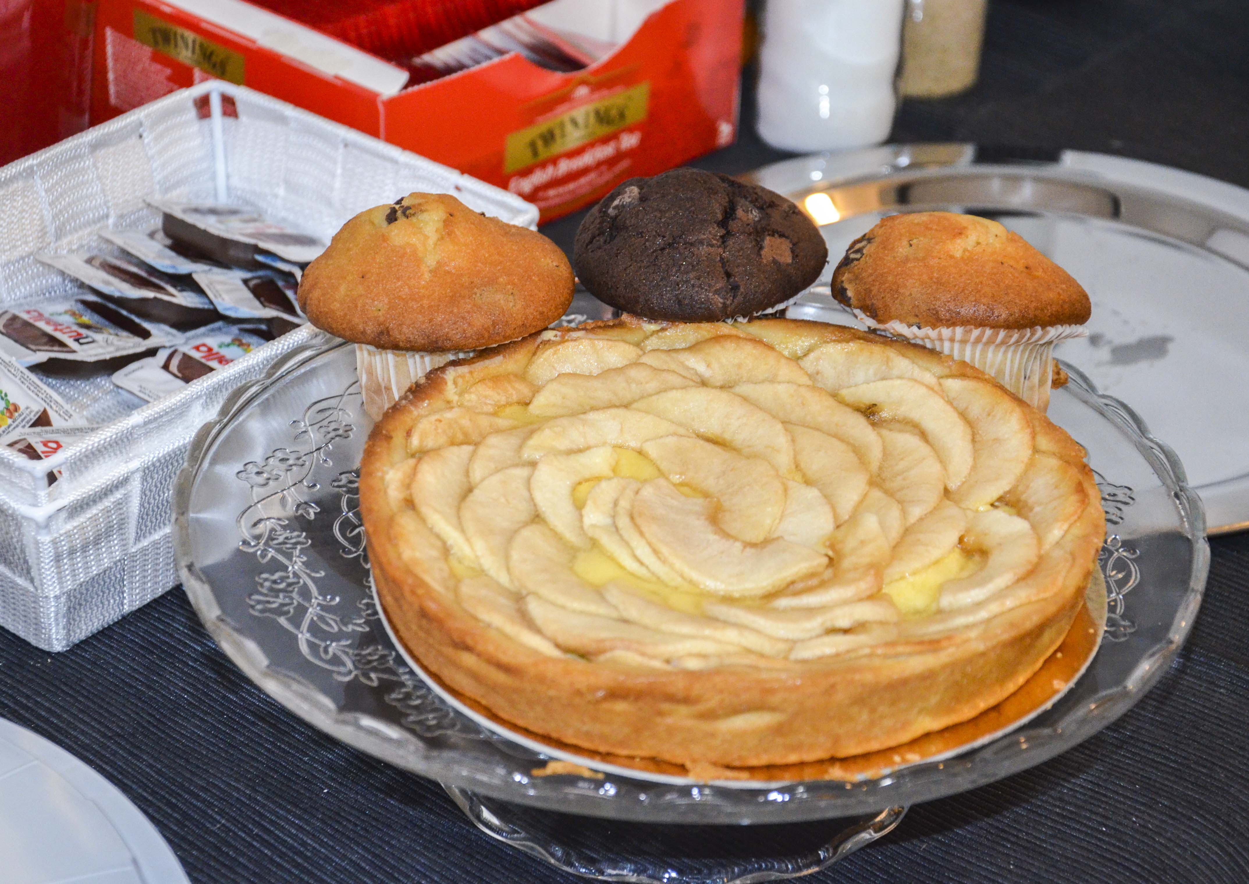 Apple cake Luxury Suites Good Life